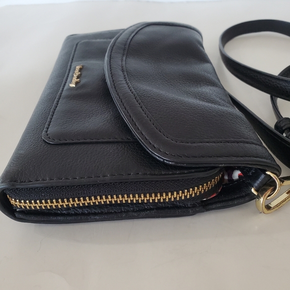 VERA BRADLEY Black Leather Crossbody Zip Wallet Handbag Floral Lining Pockets A+ - Picture 8 of 16